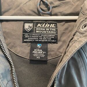 KUHL Women Waterproof Jacker Hooded